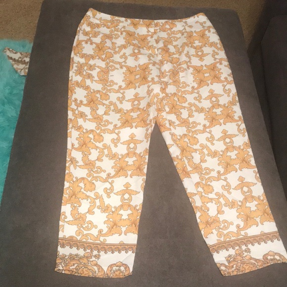 Plus size 2 piece Pants suit - Picture 3 of 4